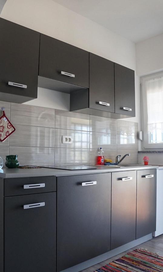 Apartmani Vesna Замбратія Екстер'єр фото