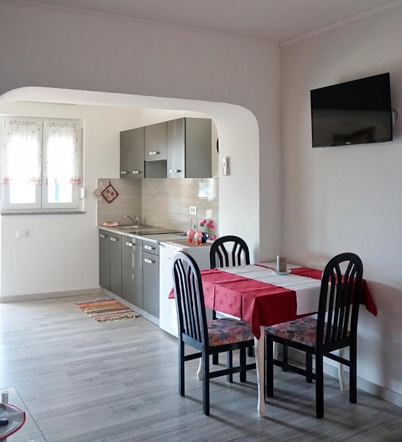 Apartmani Vesna Замбратія Екстер'єр фото