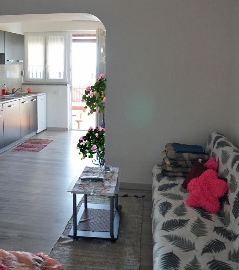Apartmani Vesna Замбратія Екстер'єр фото