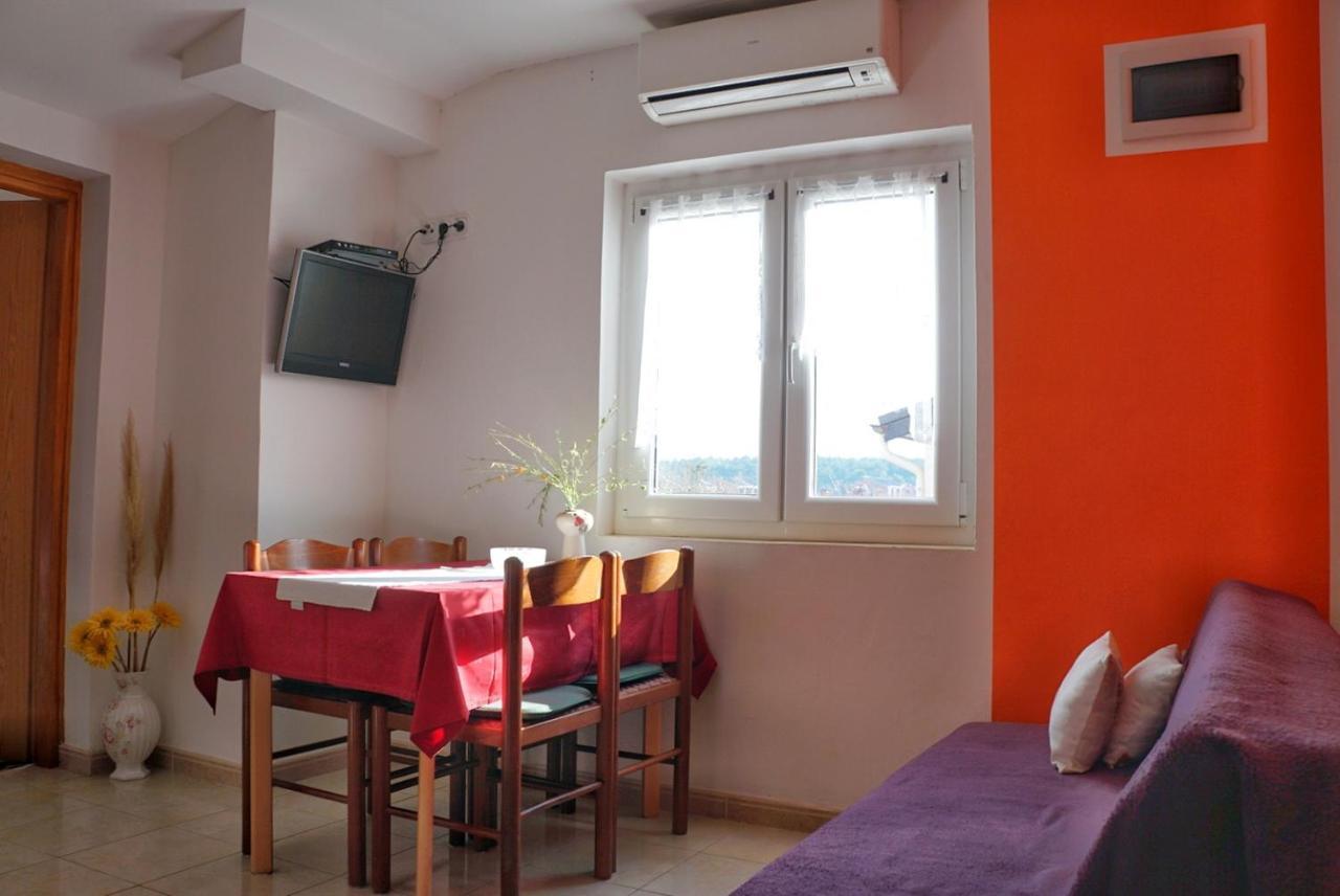 Apartmani Vesna Замбратія Екстер'єр фото