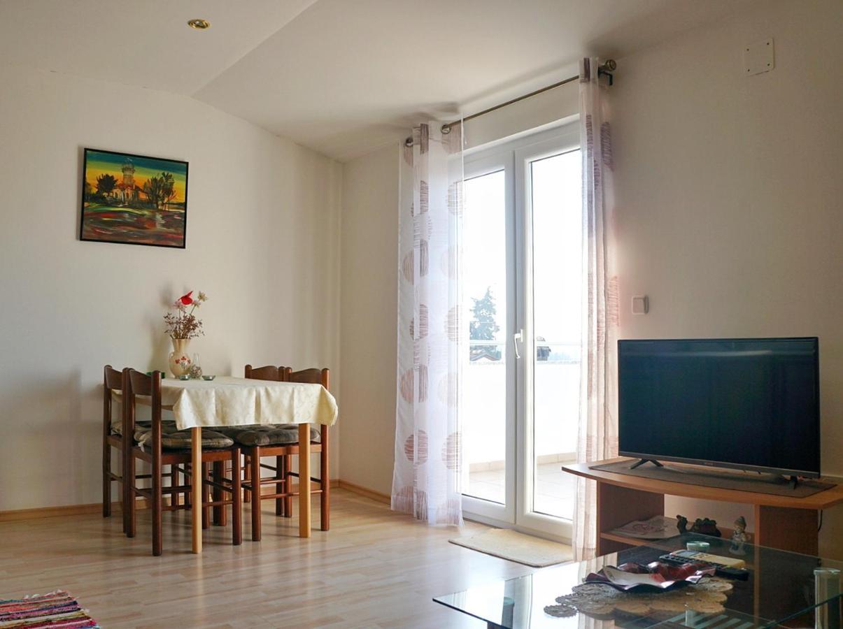 Apartmani Vesna Замбратія Екстер'єр фото
