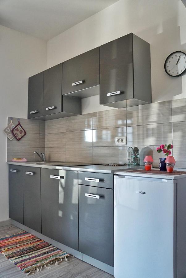 Apartmani Vesna Замбратія Екстер'єр фото